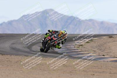 media/Nov-16-2025-Race Pace (Sun) [[8c5fa54630]]/Non Verified Riders (1st 20 Minutes)/6-Turn 12 (2pm)/